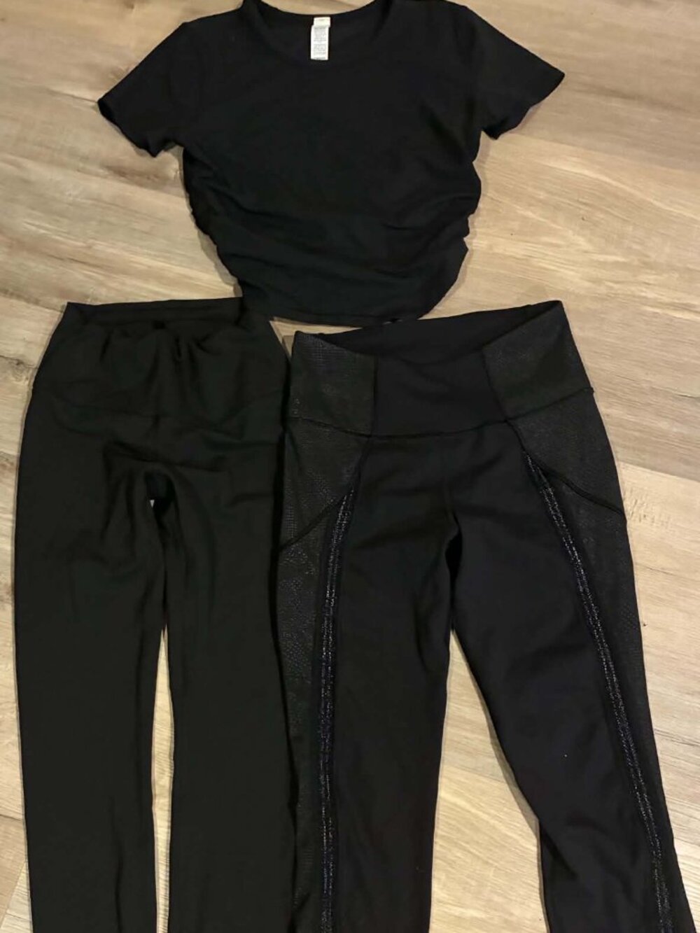 Lululemon women's size 6 athletica top Wunder train high rise, Power lines crop